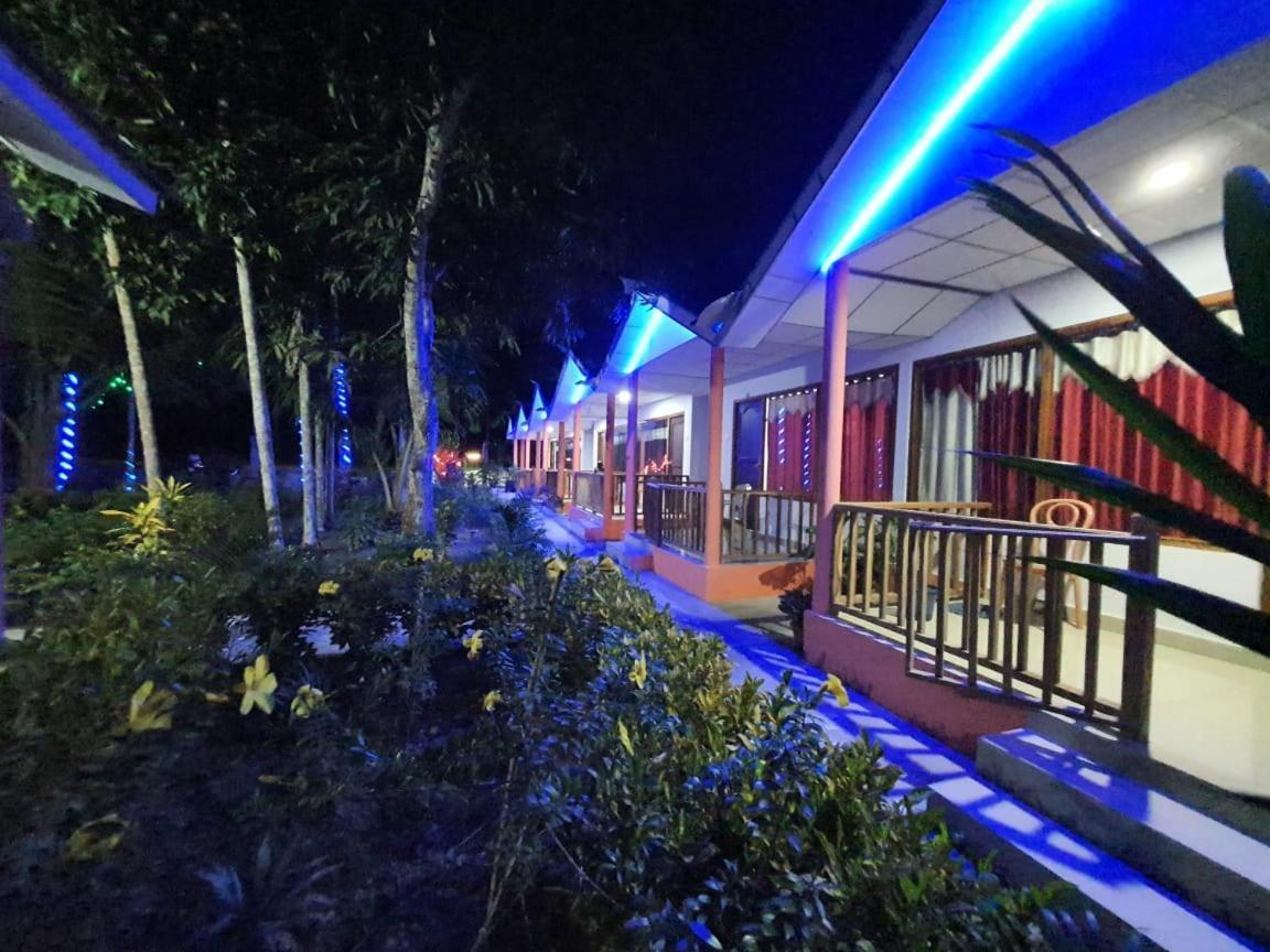 Blue Lagoon Resort, Neil Island Sitapur Extérieur photo